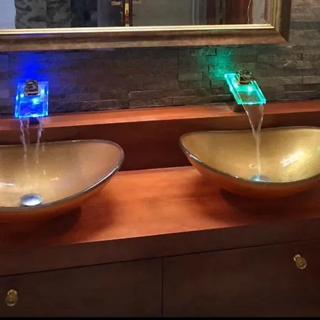 Vakantiehuis Balcony With A View